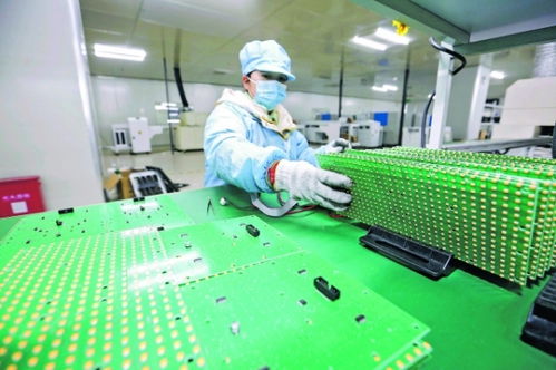 貴安綜保區以商招商建產業園，做大做強光電科技產業