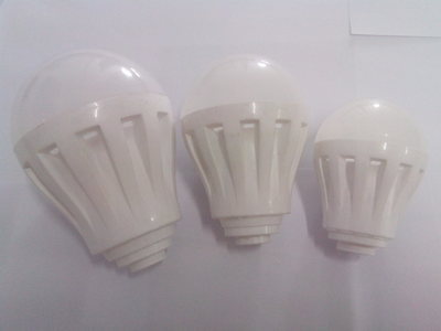 17號7W塑料球泡燈外殼 高品質LED燈具配件解析